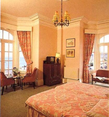 Ambassador Hotel 兰迪德诺 客房 照片